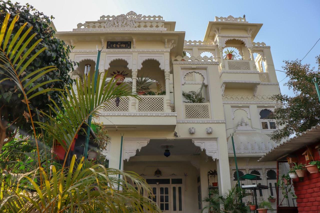 Gadh Ganesh Homestay Udaipur Exterior photo